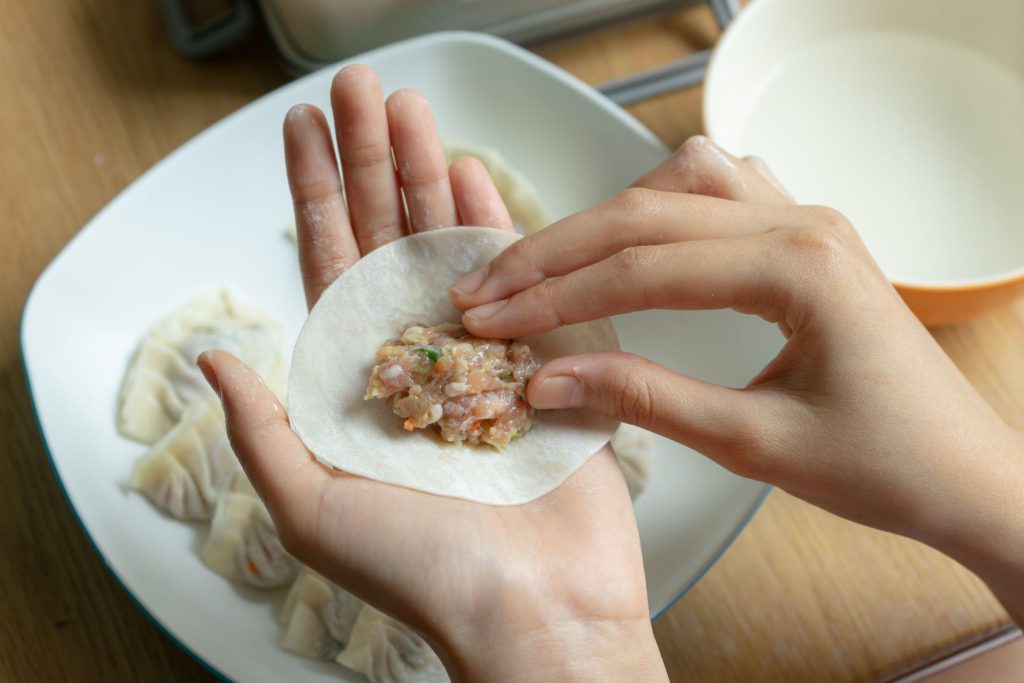 Dimsum tôm tạo hình bánh